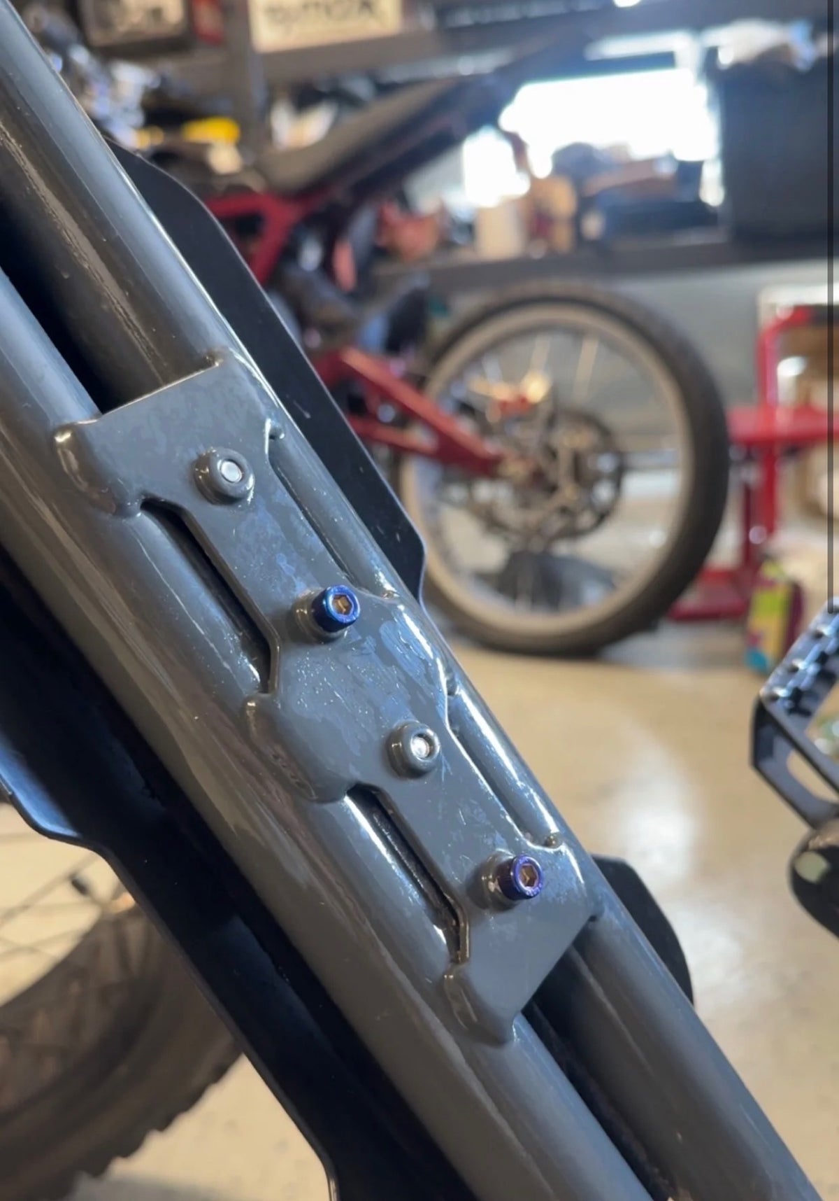 Super 73 Front Mud Guard Titanium